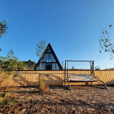 Matej Dağ evi Podgoriçe